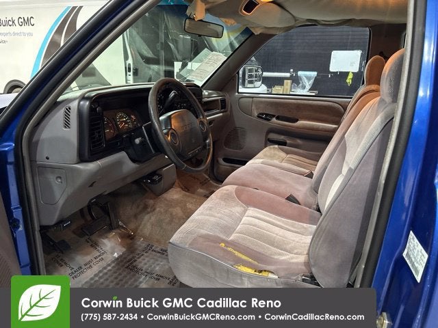 1996 Dodge BR2500 ST