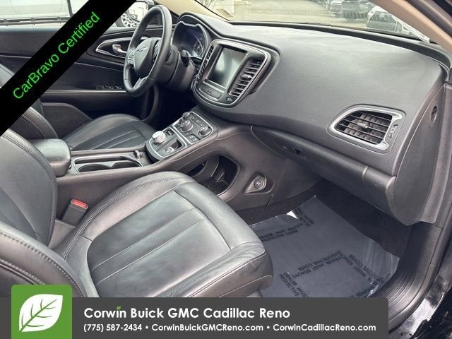 2017 Chrysler 200 Limited Platinum