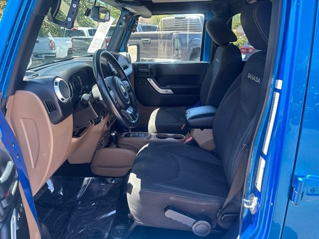 2016 Jeep Wrangler Unlimited Sahara