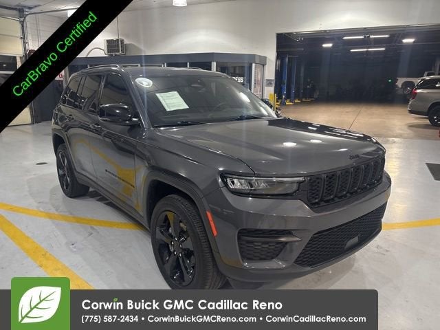 2023 Jeep Grand Cherokee Altitude 4x4