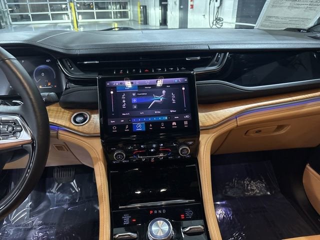 2022 Jeep Grand Cherokee Summit Reserve 4x4