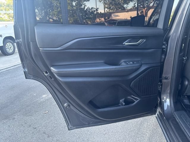 2024 Jeep Grand Cherokee L Altitude X 4x4