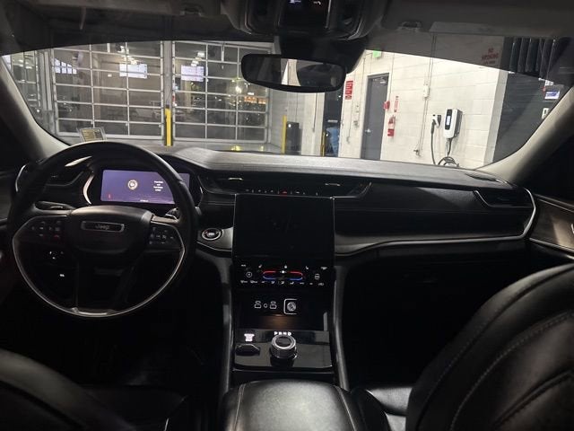 2023 Jeep Grand Cherokee L Limited 4x4
