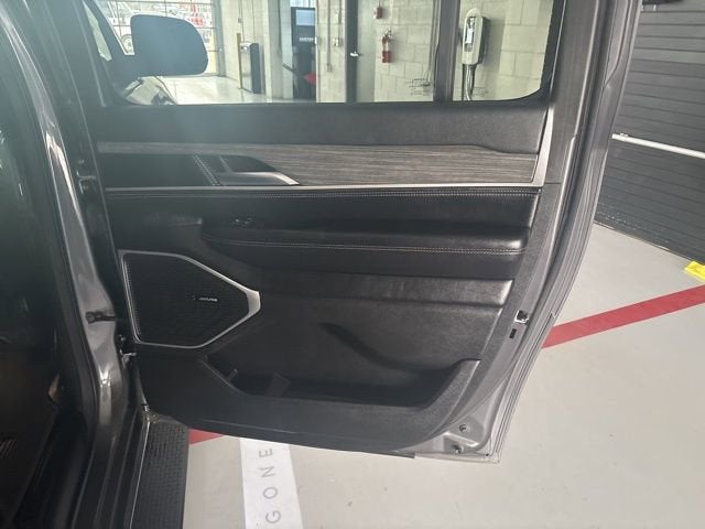 2023 Jeep Wagoneer L Series II