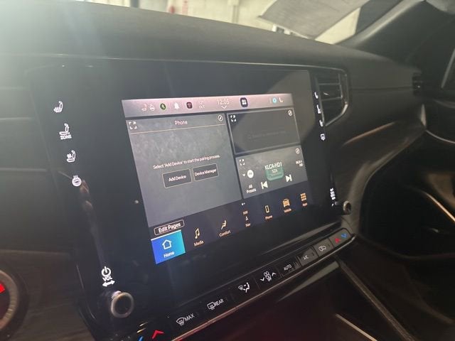 2023 Jeep Wagoneer L Series II