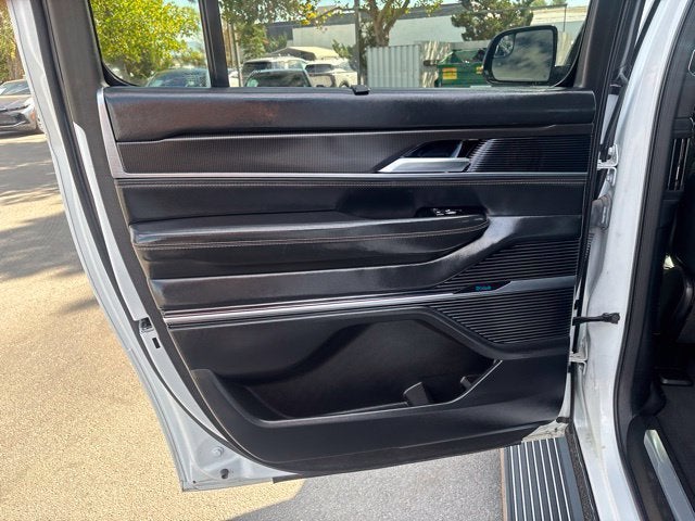 2024 Jeep Grand Wagoneer L Series II