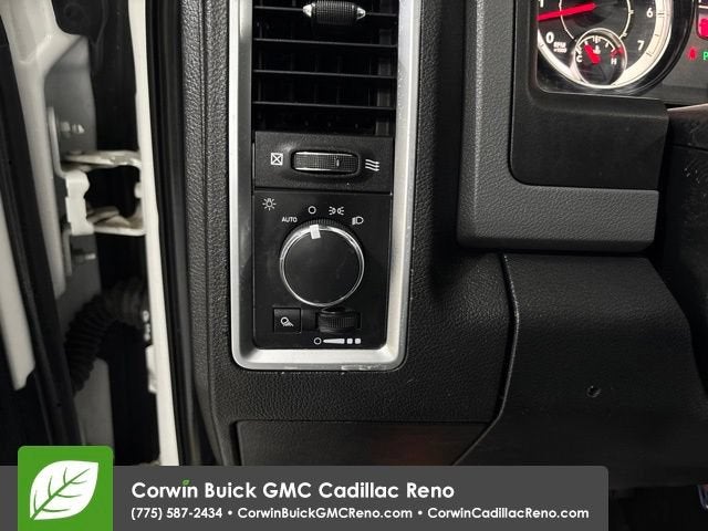 2018 RAM 1500 SLT