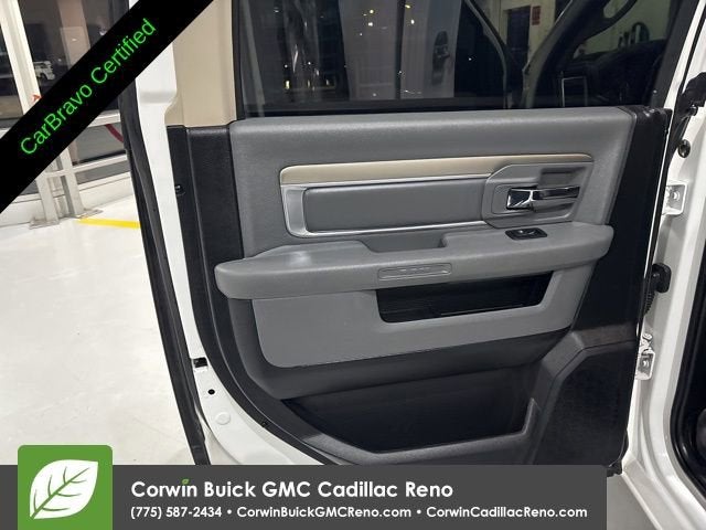 2017 RAM 1500 Big Horn Crew Cab 4x4 6'4" Box