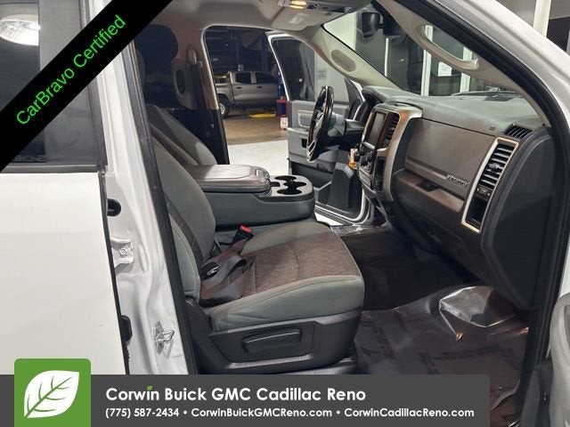 2017 RAM 1500 Big Horn Crew Cab 4x4 6'4" Box