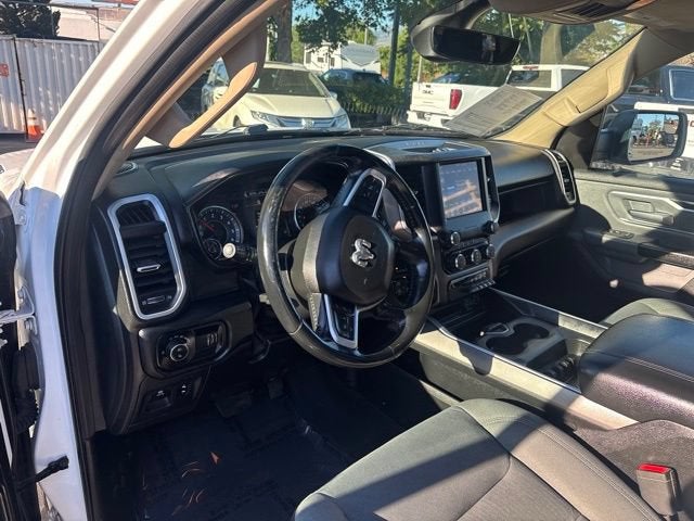 2020 RAM 1500 Big Horn Quad Cab 4x4 6'4" Box