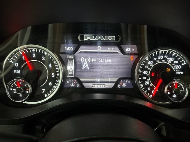 2025 RAM 1500 Big Horn Crew Cab 4x4 5'7" Box