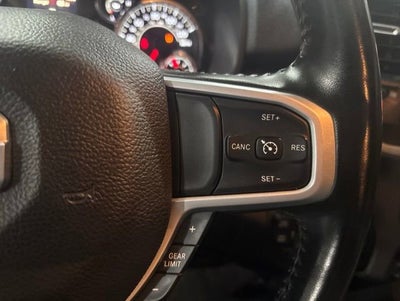 2023 RAM 1500 Big Horn Crew Cab 4x4 5'7" Box