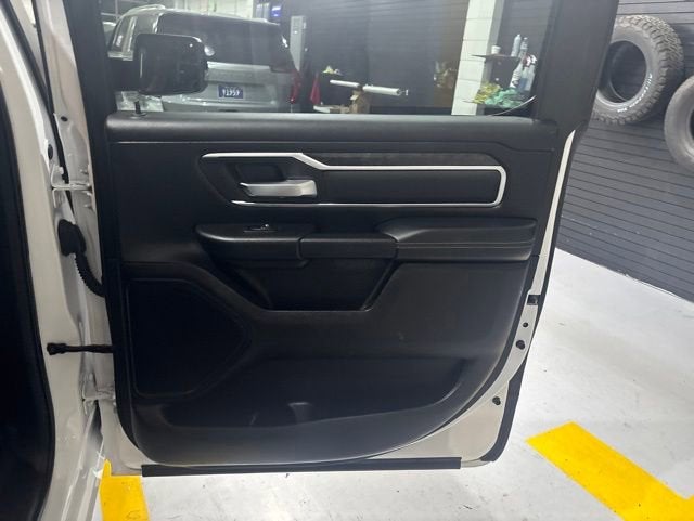 2023 RAM 1500 Big Horn Crew Cab 4x4 5'7" Box