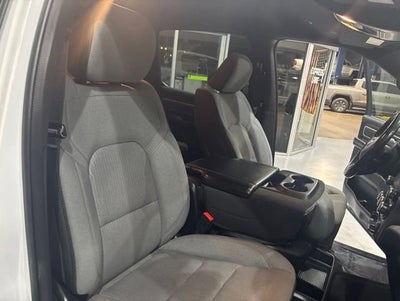 2023 RAM 1500 Big Horn Crew Cab 4x4 5'7" Box