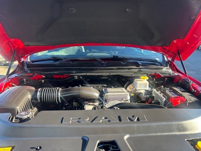 2021 RAM 1500 Big Horn Crew Cab 4x4 5'7" Box
