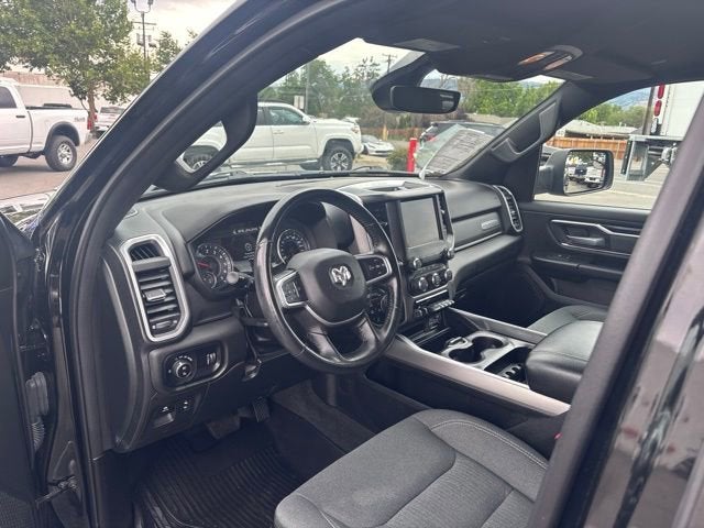 2022 RAM 1500 Big Horn Crew Cab 4x4 5'7" Box