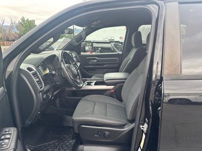 2022 RAM 1500 Big Horn Crew Cab 4x4 5'7" Box