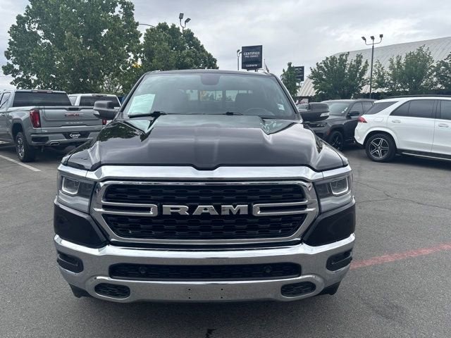 2022 RAM 1500 Big Horn Crew Cab 4x4 5'7" Box