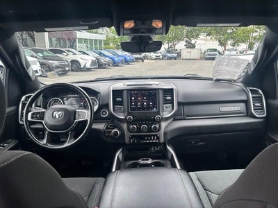 2022 RAM 1500 Big Horn Crew Cab 4x4 5'7" Box