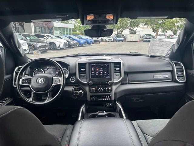 2022 RAM 1500 Big Horn Crew Cab 4x4 5'7" Box