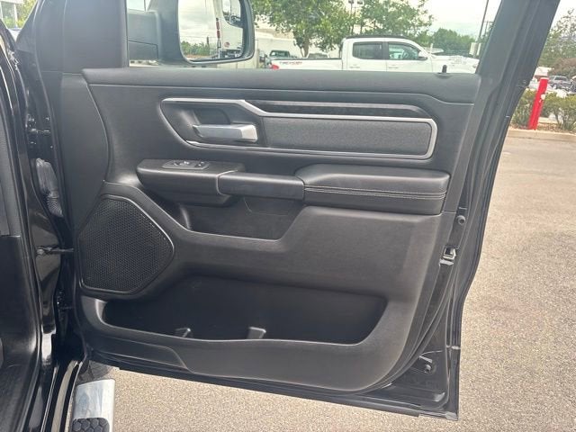 2022 RAM 1500 Big Horn Crew Cab 4x4 5'7" Box
