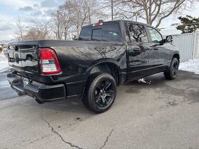 2021 RAM 1500 Big Horn Crew Cab 4x4 5'7" Box