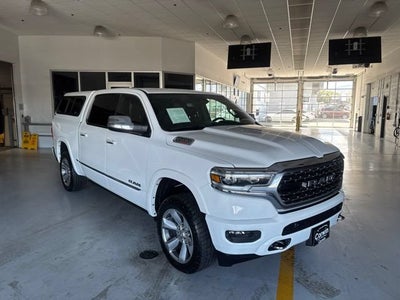 2022 RAM 1500 Limited Crew Cab 4x4 5'7" Box