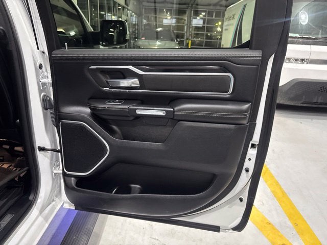 2021 RAM 1500 Laramie Crew Cab 4x4 5'7" Box