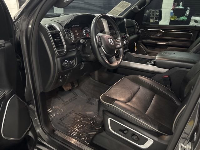 2022 RAM 1500 Laramie Crew Cab 4x4 5'7" Box