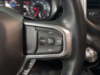 2022 RAM 1500 Laramie Crew Cab 4x4 5'7" Box