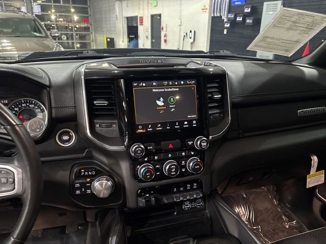 2022 RAM 1500 Laramie Crew Cab 4x4 5'7" Box