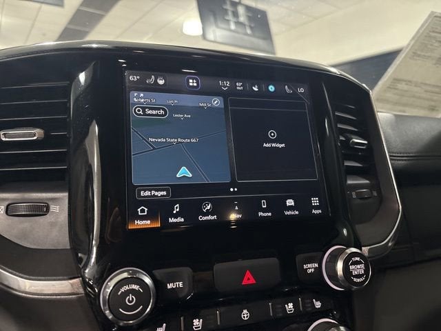 2022 RAM 1500 Laramie Crew Cab 4x4 5'7" Box