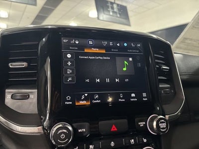 2022 RAM 1500 Laramie Crew Cab 4x4 5'7" Box