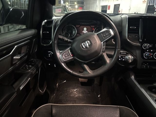 2022 RAM 1500 Laramie Crew Cab 4x4 5'7" Box