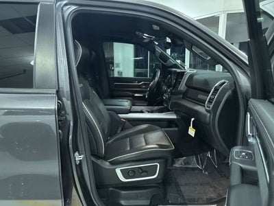 2022 RAM 1500 Laramie Crew Cab 4x4 5'7" Box