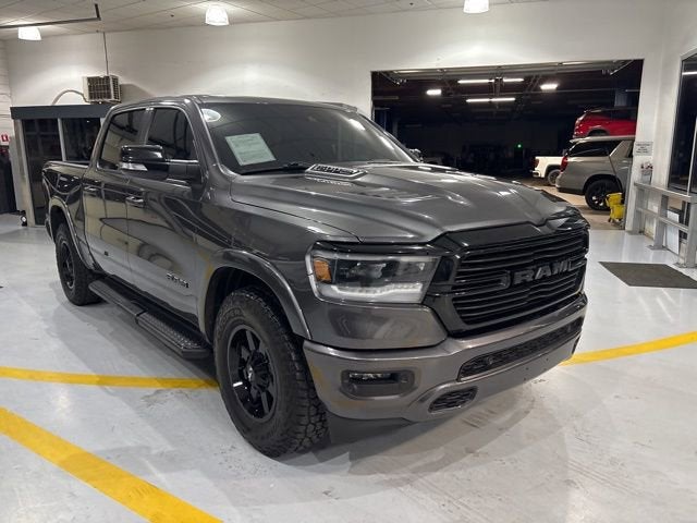 2022 RAM 1500 Laramie Crew Cab 4x4 5'7" Box