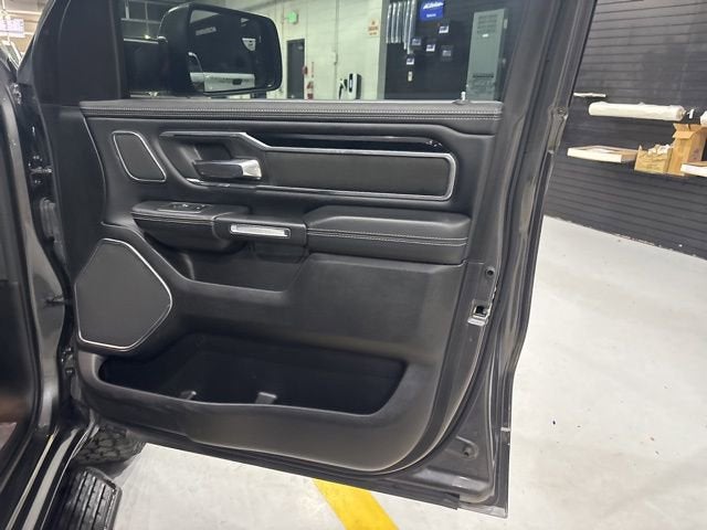2022 RAM 1500 Laramie Crew Cab 4x4 5'7" Box