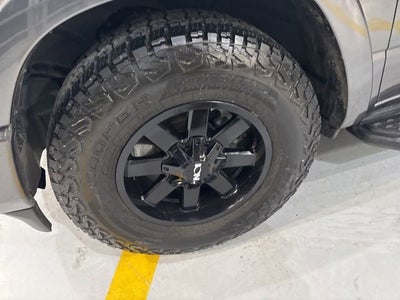 2022 RAM 1500 Laramie Crew Cab 4x4 5'7" Box