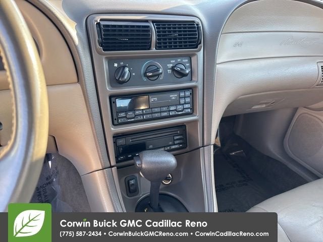 2000 Ford Mustang GT