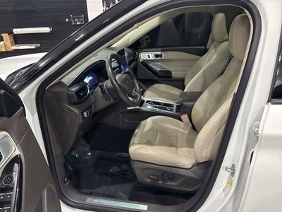 2022 Ford Explorer Platinum