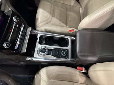 2022 Ford Explorer Platinum