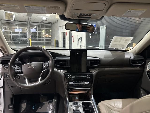 2022 Ford Explorer Platinum