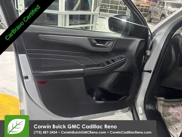 2025 Ford Escape Active - Photo 13
