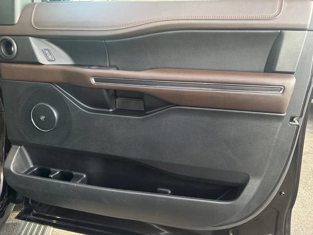 2021 Ford Expedition King Ranch MAX