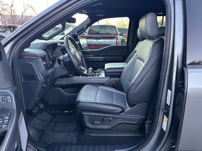 2024 Ford F-150 Lightning LARIAT