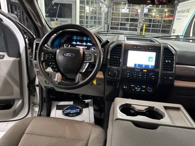 2022 Ford F-350 XLT