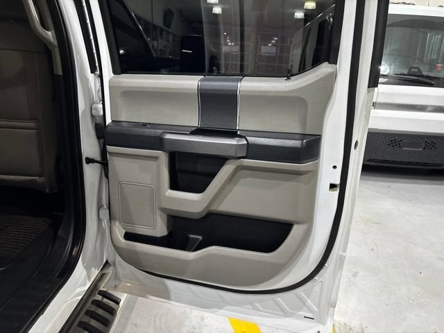 2022 Ford F-350 XLT