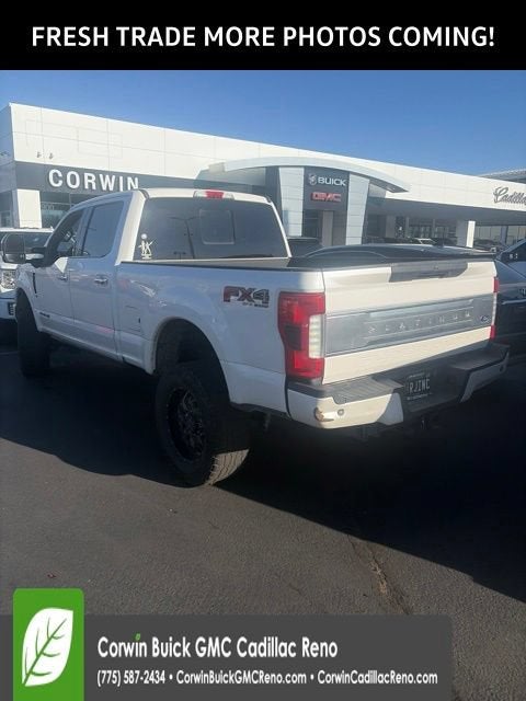 2017 Ford Super Duty F-350 SRW Platinum