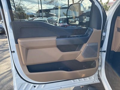 2023 Ford F-350 LARIAT