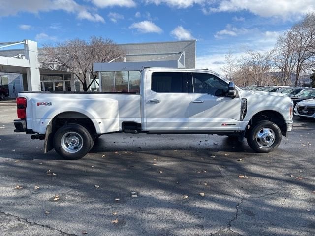 2023 Ford F-350 LARIAT